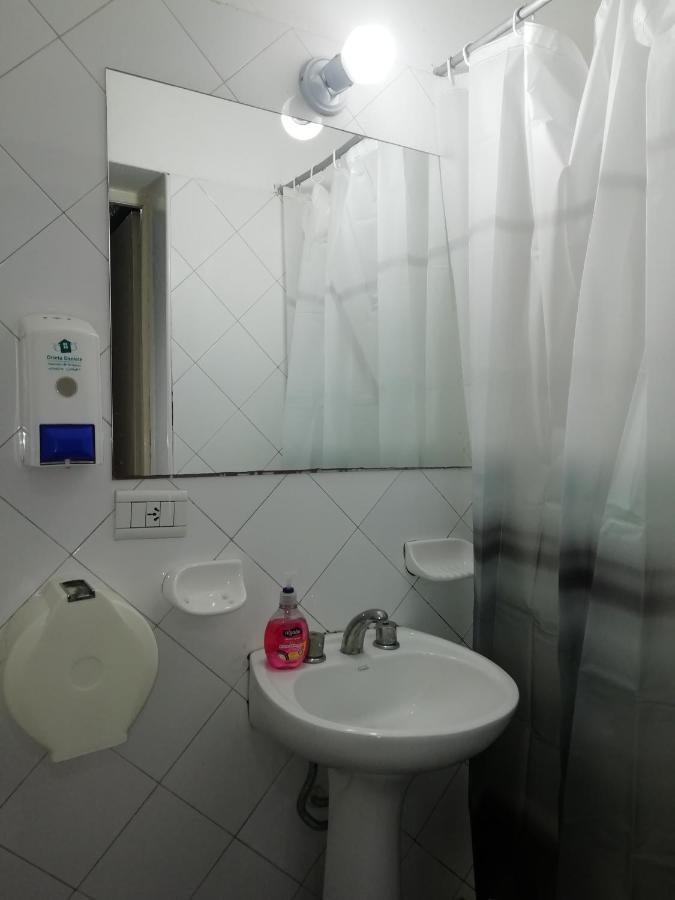 Katana Capsule Hostel 门多萨 外观 照片