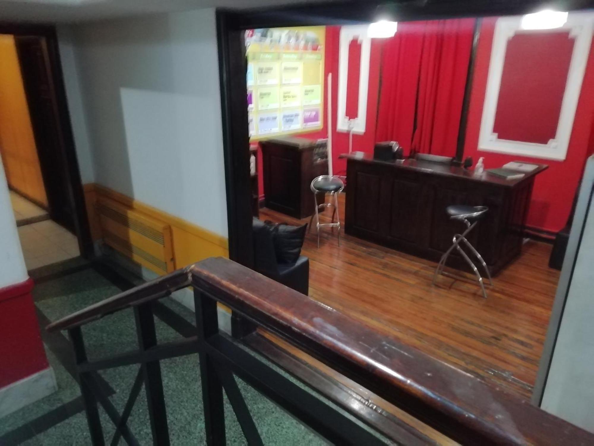 Katana Capsule Hostel 门多萨 外观 照片