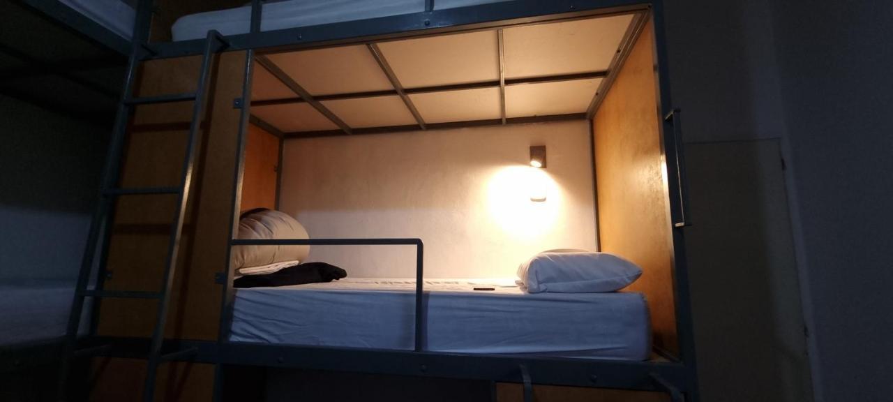 Katana Capsule Hostel 门多萨 外观 照片