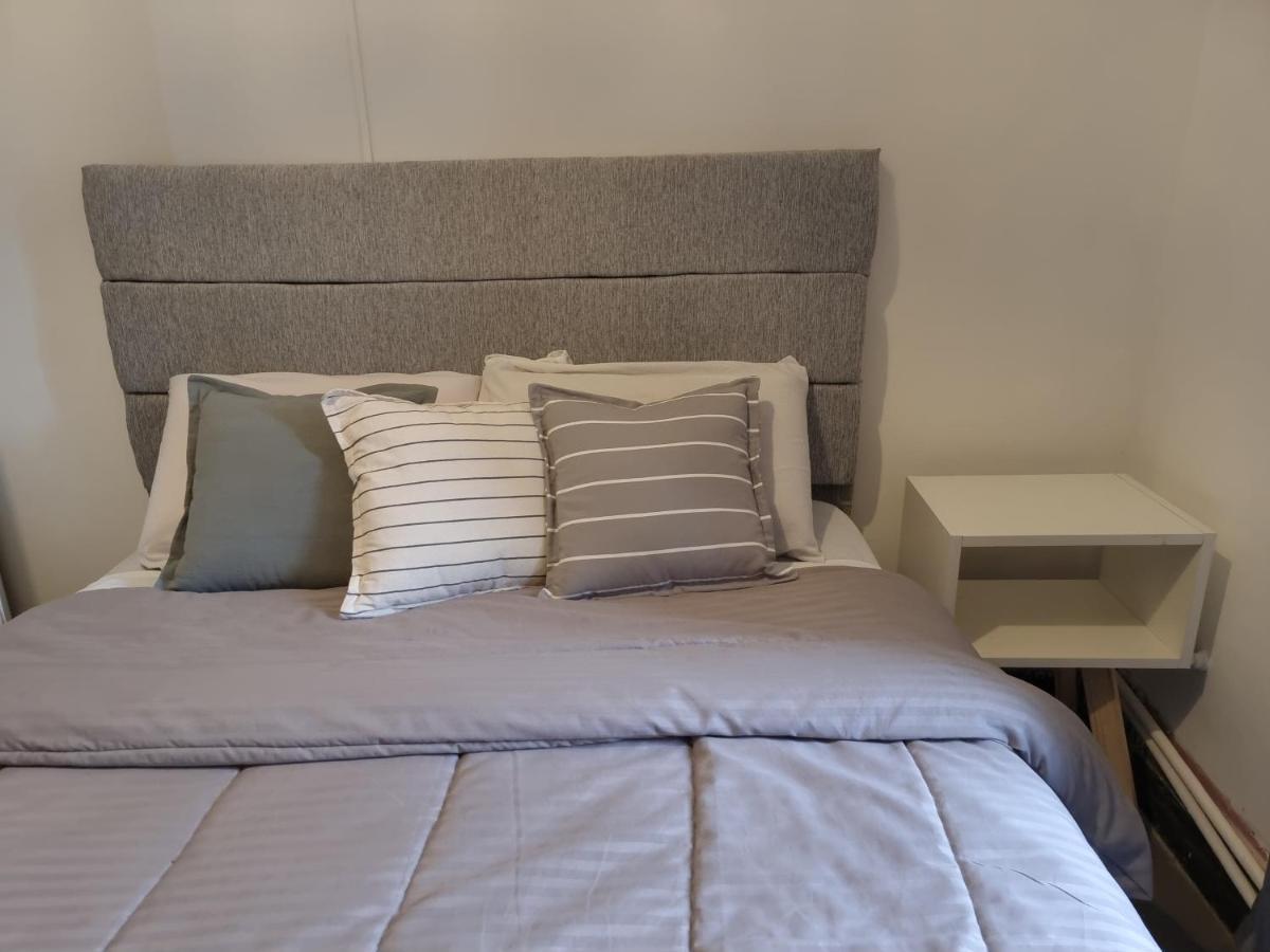 Katana Capsule Hostel 门多萨 外观 照片